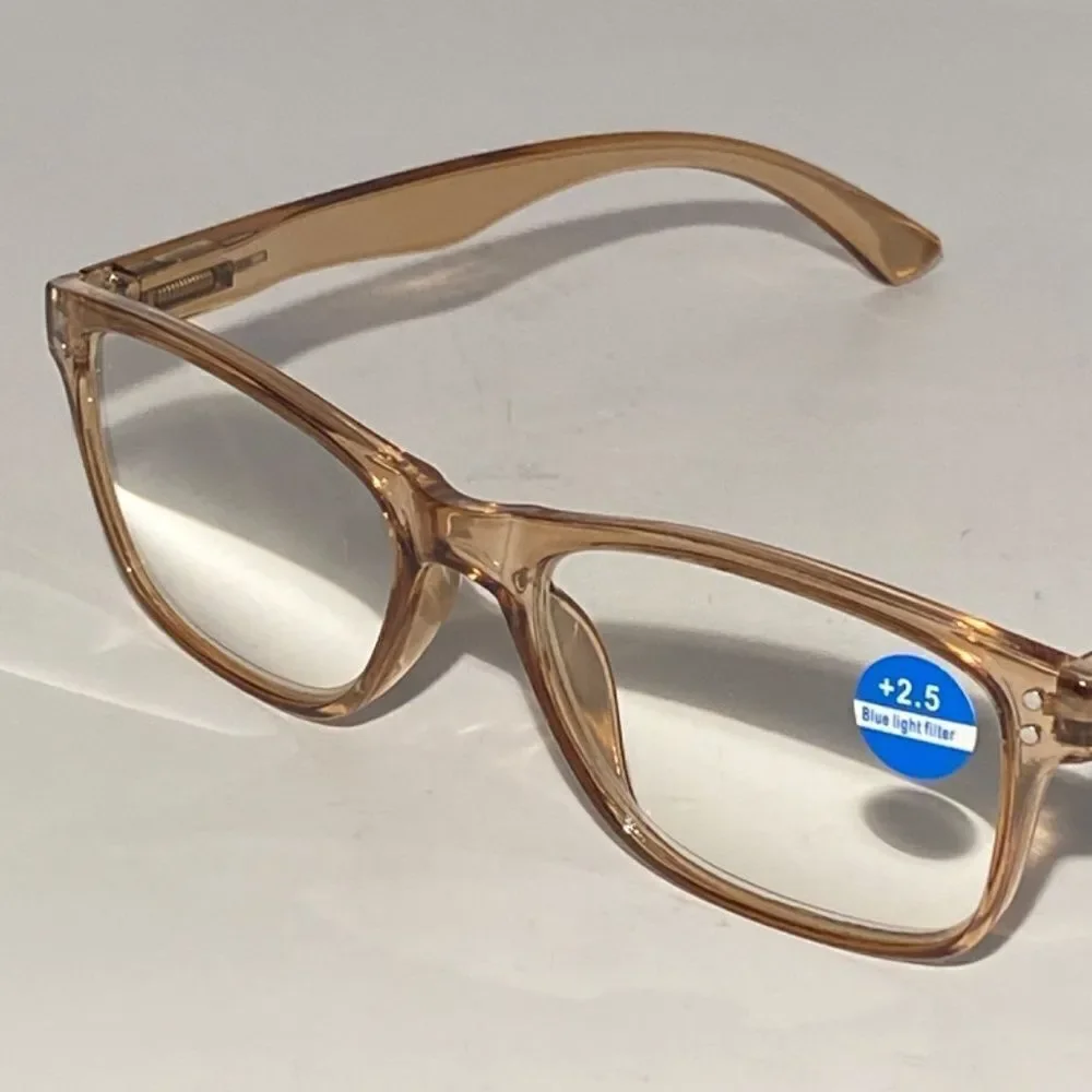 1436 Helen 2.5 Reading Glasses Thin Rectanle Bluelight Filter Tan Frames NWT